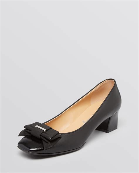 salvatore ferragamo low heel shoes